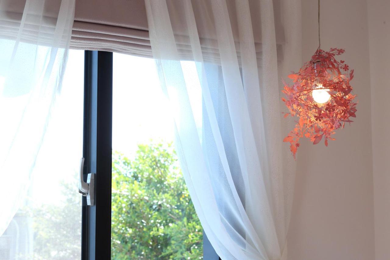 花蓮市 1999 B＆B Bed & Breakfast エクステリア 写真
