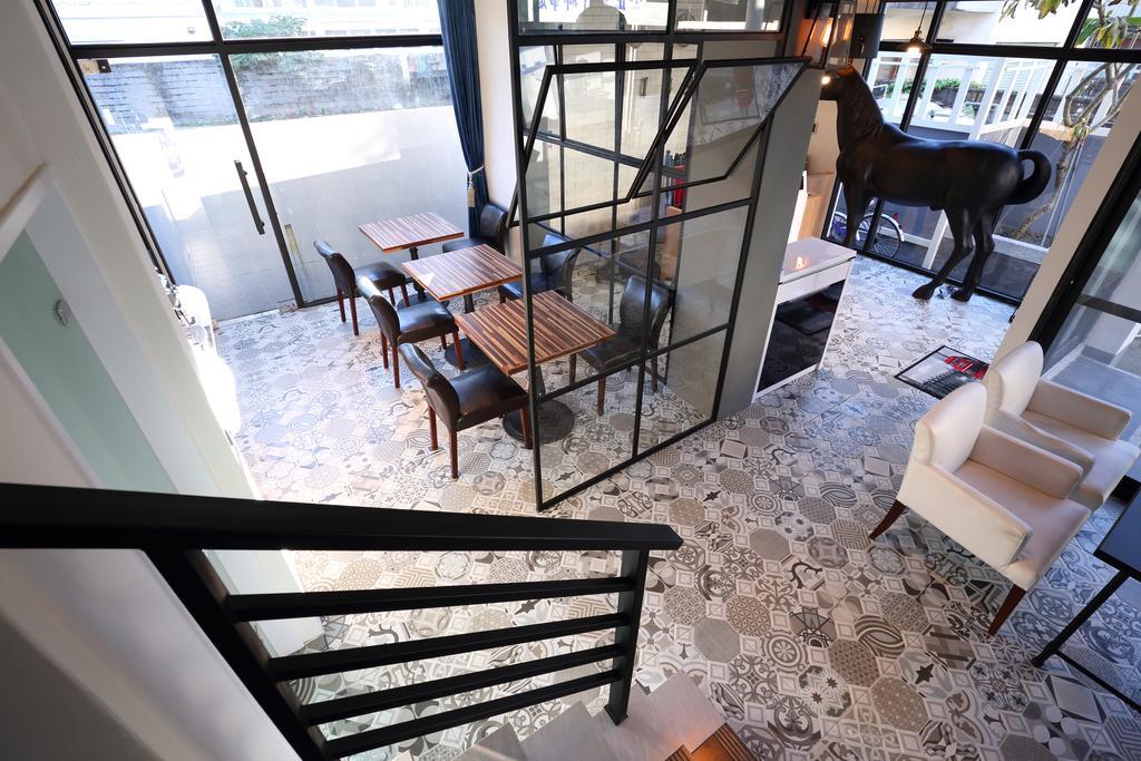 花蓮市 1999 B＆B Bed & Breakfast エクステリア 写真